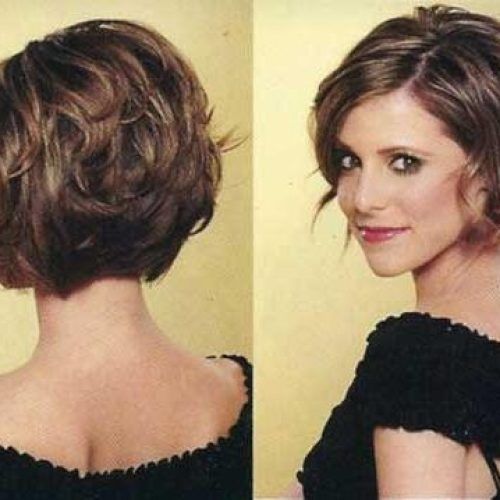 Short Hairstyles For Very Thick Hair (Photo 17 of 20)