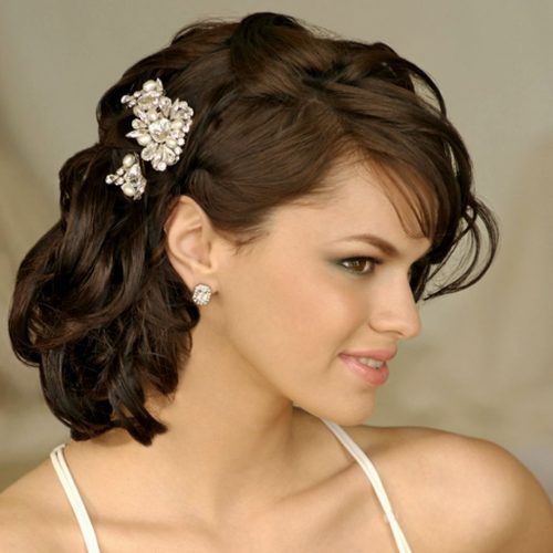 Shoulder Length Wedding Hairstyles (Photo 15 of 15)