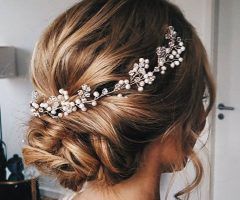 20 Inspirations Short Classic Wedding Hairstyles with Modern Twist
