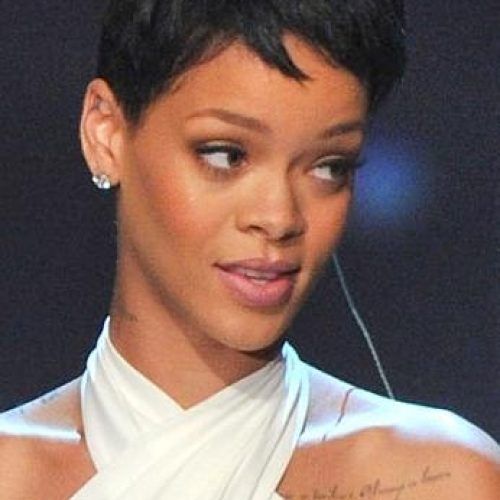 Rihanna Pixie Haircuts (Photo 13 of 20)