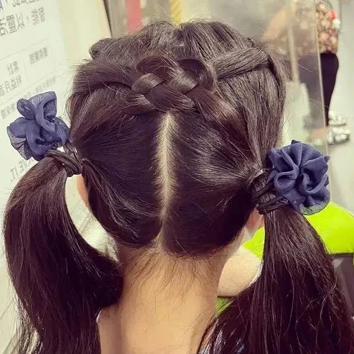 Outstanding Knotted Hairstyles (Photo 5 of 20)