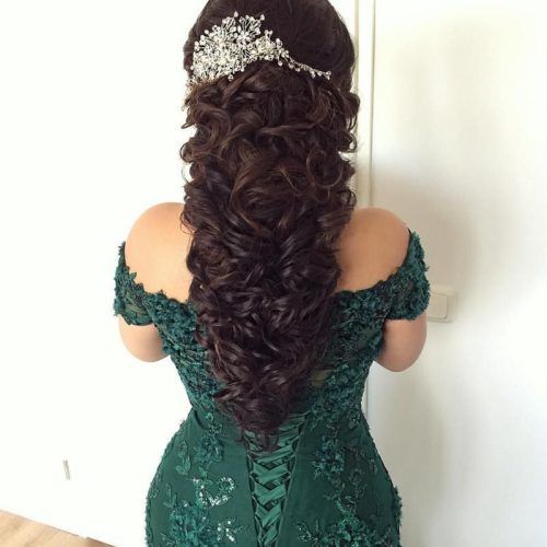 Medium Hairstyles For Evening Wear (Photo 10 of 20)