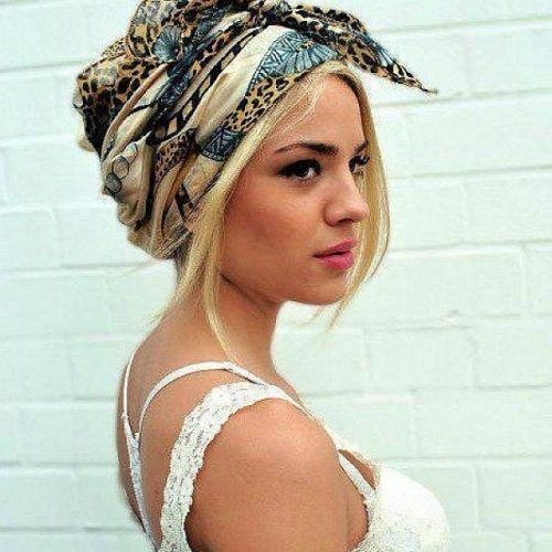 Short Hairstyles With Bandanas (Photo 20 of 20)
