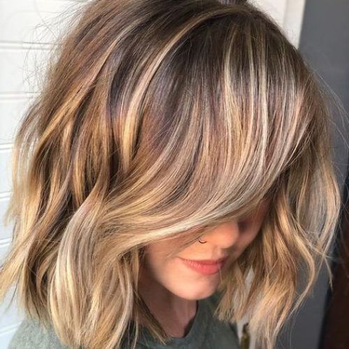 Lob Hairstyle With Warm Highlights (Photo 13 of 20)