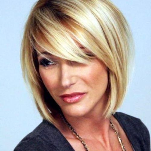 Short Length Hairstyles For Women Over 50 (Photo 14 of 15)
