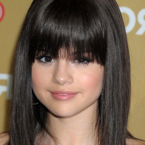 Short Bangs Hairstyles For Round Face Types (Photo 13 of 20)