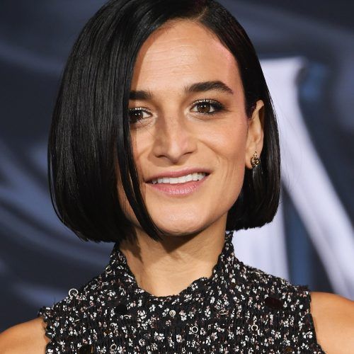 Simple Side-Parted Jaw-Length Bob Hairstyles (Photo 19 of 20)