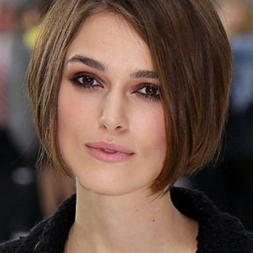 Short Haircuts For Women In 20S (Photo 13 of 20)