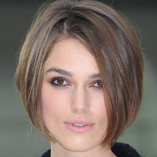 Cropped Hairstyles For Round Faces (Photo 20 of 20)