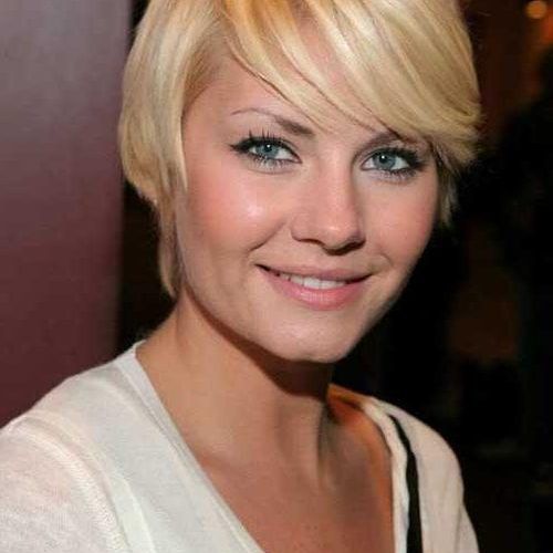 Celebrities Short Haircuts (Photo 16 of 20)
