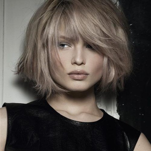 Unstructured Style Bob Hairstyles (Photo 12 of 15)