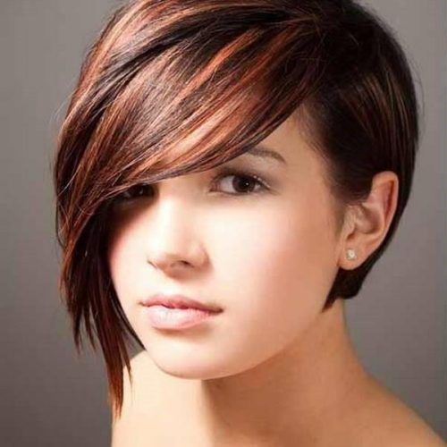 Short Hairstyles For Chubby Cheeks (Photo 7 of 15)