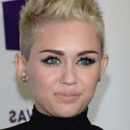 Miley Cyrus Pixie Haircuts (Photo 4 of 20)