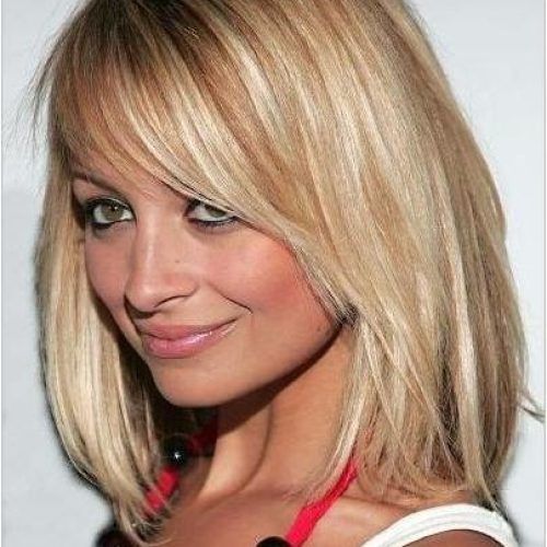 Nicole Richie Shoulder Length Bob Hairstyles (Photo 12 of 15)