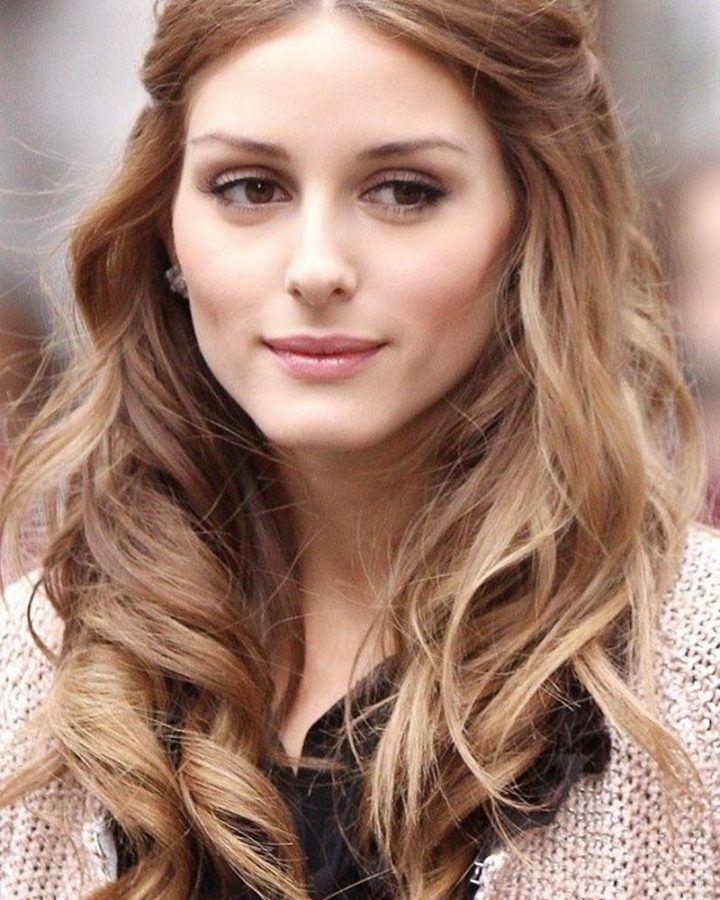 2024 Popular Pinned Back Side Hairstyles