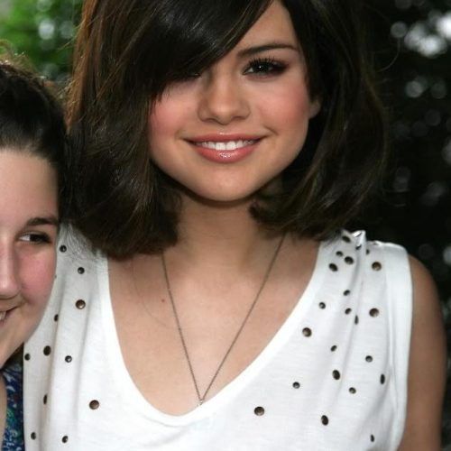 Selena Gomez Short Haircuts (Photo 14 of 20)