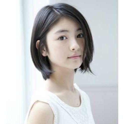 Short Hairstyles For Asian Round Face (Photo 13 of 20)
