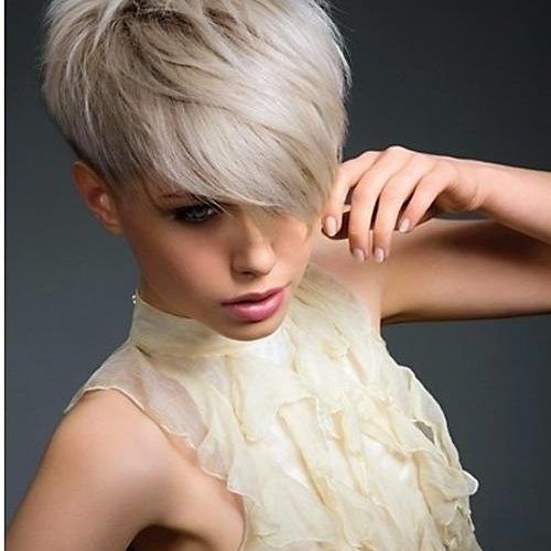 Ladies Short Hairstyles With Fringe (Photo 7 of 20)