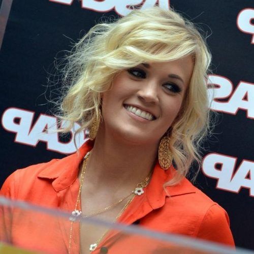 Carrie Underwood Short Haircuts (Photo 20 of 20)