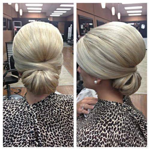 Sleek And Voluminous Beehive Bridal Hairstyles (Photo 16 of 20)