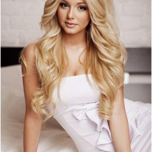 Wedding Hairstyles For Long Loose Curls Hair (Photo 1 of 15)