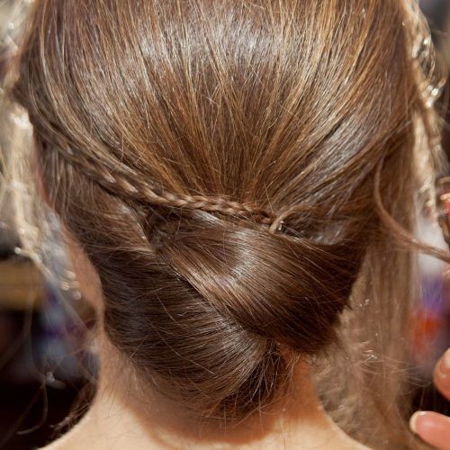Low Messy Chignon Bridal Hairstyles For Short Hair (Photo 20 of 20)