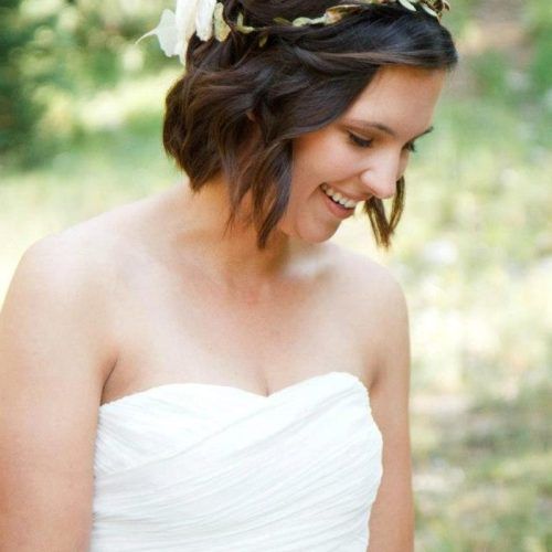 Down Short Hair Wedding Hairstyles (Photo 10 of 15)