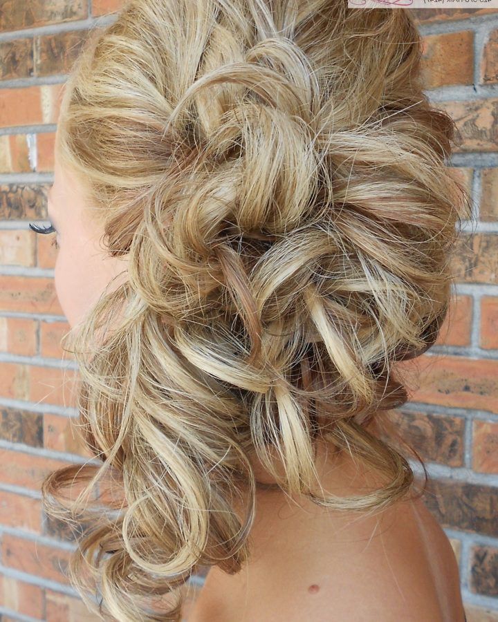 20 Ideas of Curls Clipped to the Side Bridal Hairstyles