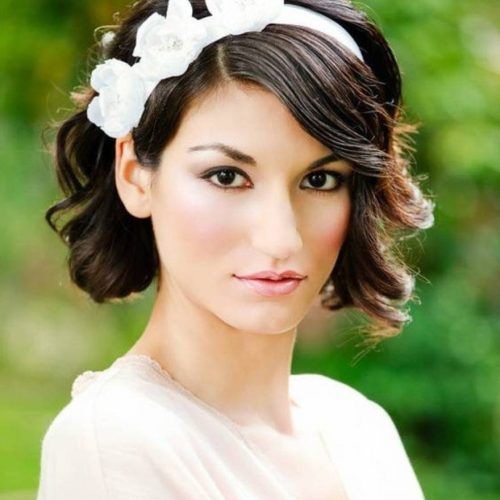 Wedding Hairstyles For Short Hair With Bangs (Photo 13 of 15)