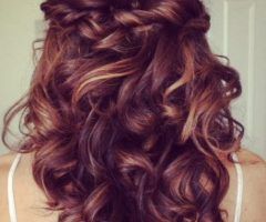 20 Collection of Elegant Curled Prom Hairstyles