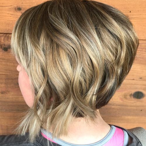 Feathered Golden Brown Bob Hairstyles (Photo 10 of 20)