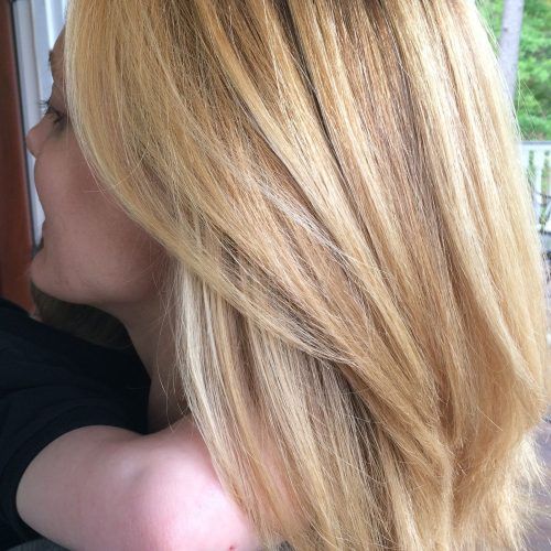 Golden Blonde Balayage Hairstyles (Photo 9 of 20)