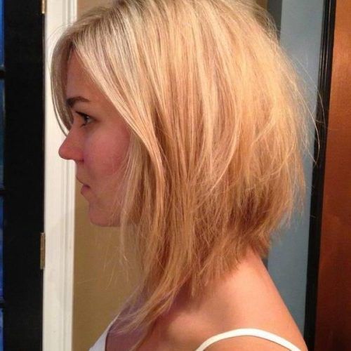 Inverted Bob Hairstyles For Round Faces (Photo 6 of 15)