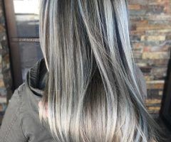 20 Ideas of Loose Layers Hairstyles with Silver Highlights
