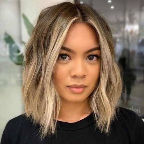 Stunning Messy Lob With Money Pieces (Photo 11 of 20)