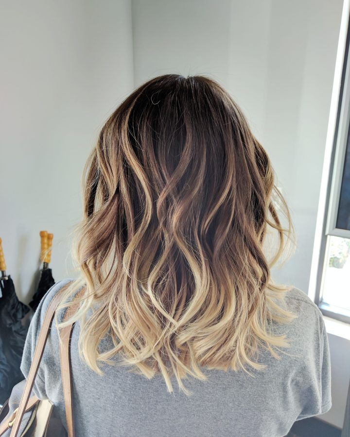 Tousled Shoulder-length Ombre Blonde Hairstyles