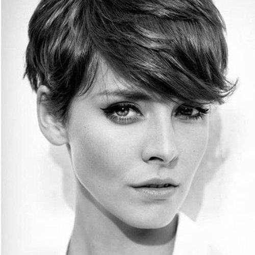 Cute Pixie Haircuts With Bangs (Photo 18 of 20)