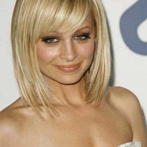 Long Bob Hairstyles With Side Swept Bangs (Photo 4 of 15)