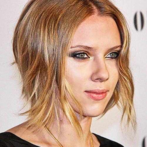Scarlett Johansson Medium Haircuts (Photo 5 of 20)