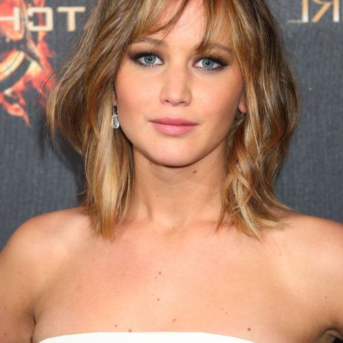 Jennifer Lawrence Medium Hairstyles (Photo 10 of 20)