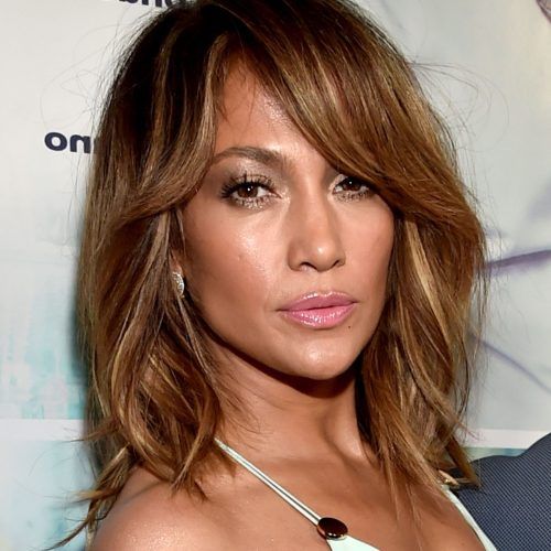 Jennifer Lopez Medium Haircuts (Photo 1 of 20)
