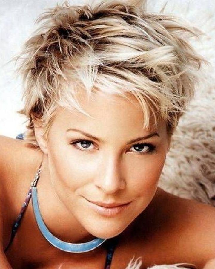 20 Best Messy Pixie Haircuts