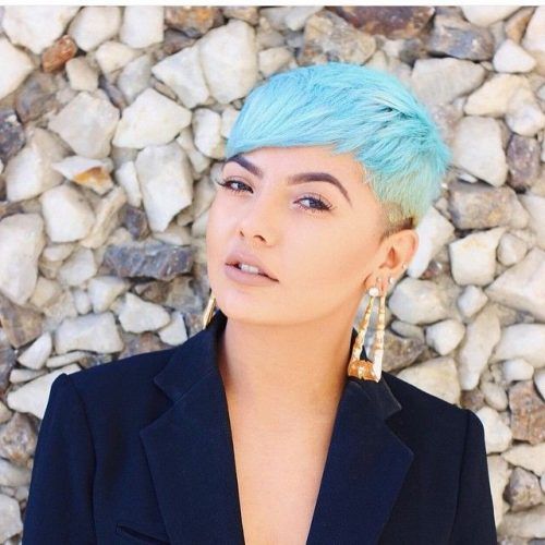 Short Hairstyles With Blue Highlights And Undercut (Photo 8 of 20)