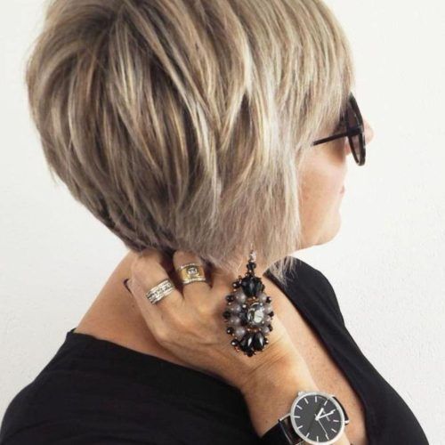 Short Layered Bob Hairstyles With Feathered Bangs (Photo 3 of 20)