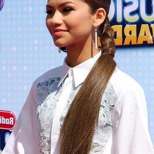 Zendaya Long Hairstyles (Photo 11 of 17)